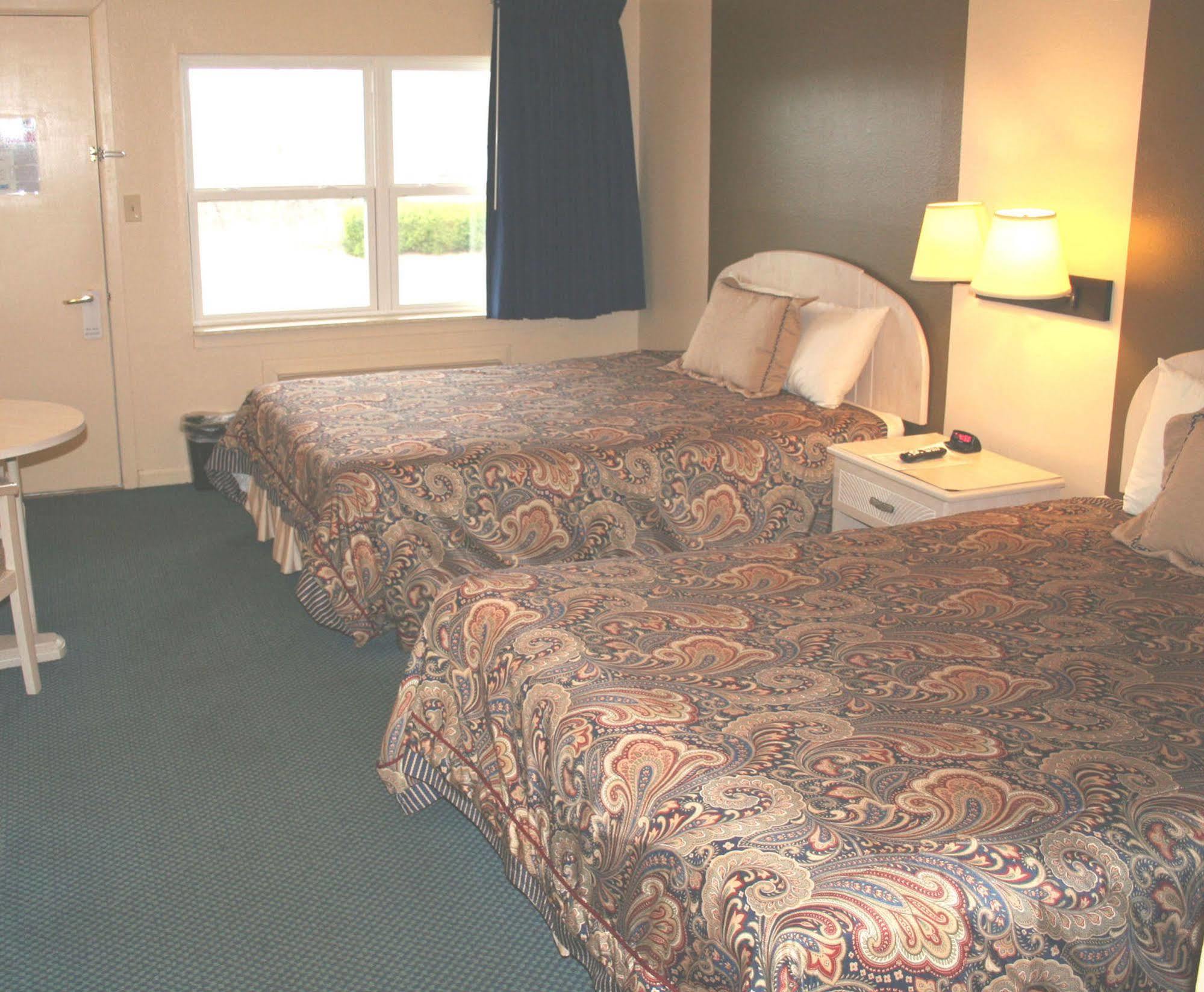 Lake Lighthouse Inn Osage Beach Luaran gambar