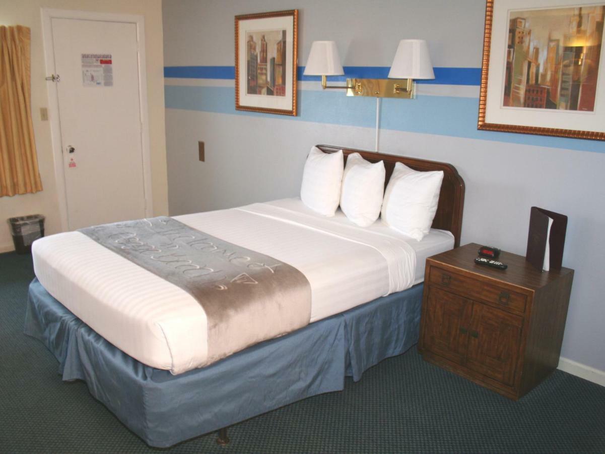 Lake Lighthouse Inn Osage Beach Luaran gambar